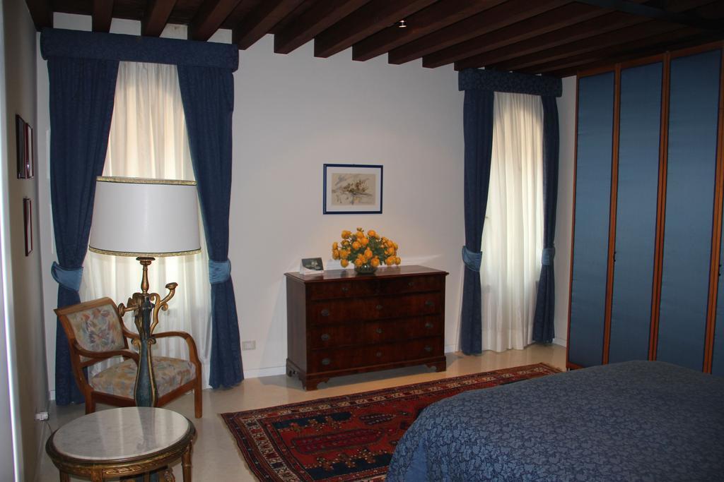 Sarai Apartments Venedig Rum bild